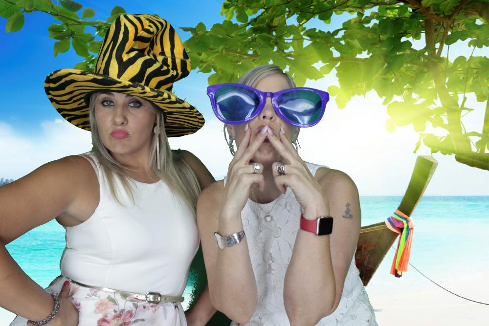DHL South Regional Meeting | View more photos from the event at gallery.myphotoboothexperience.co.uk/u/MyPhotoBoothExperienceLtd/DHL-South-Regional-Meeting